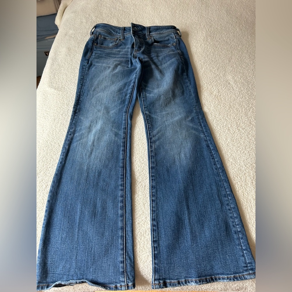 American eagle denim flare jeans size 4